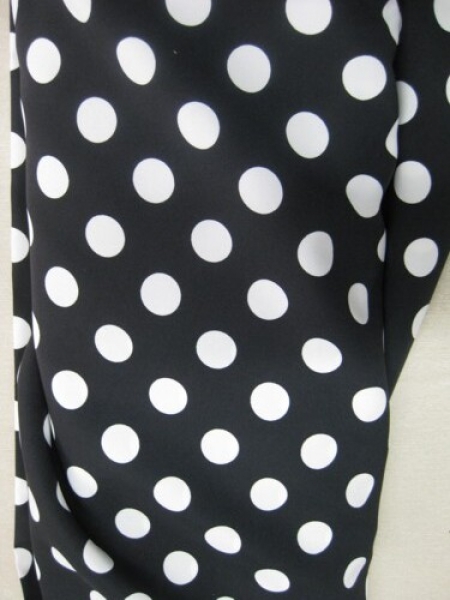 Schwarz-weiße Punkte  Meterware